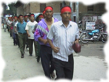 Manifestación comunista en las calles de Thamel, en Kathmandu.