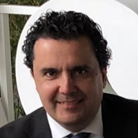 Manu Roibal